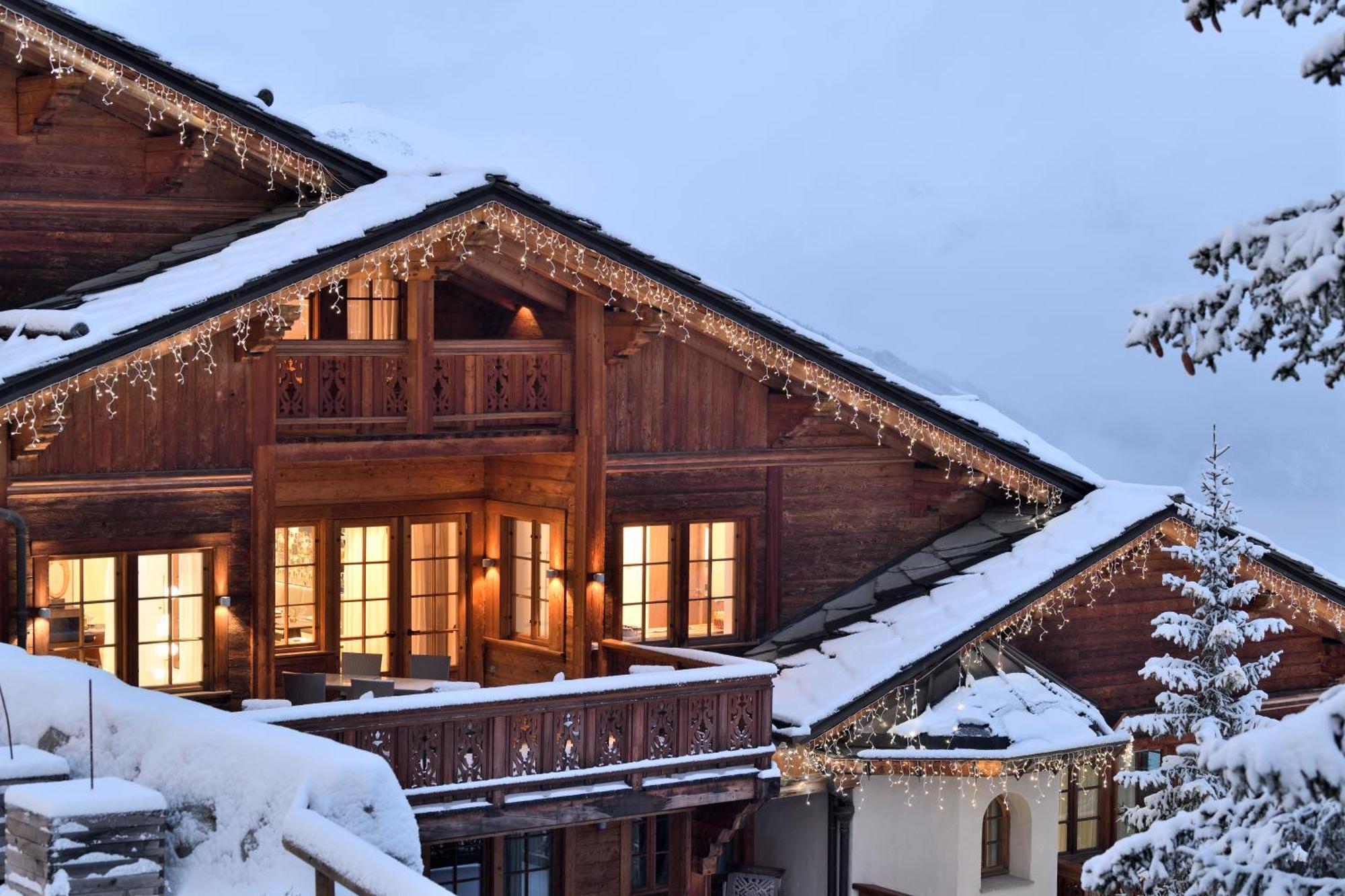 Le Strato Hotel Courchevel Exterior photo